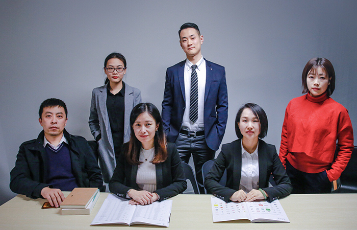 Efficient Service Team